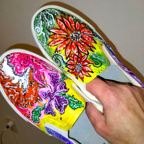 Shoes - Picture 10 of 11